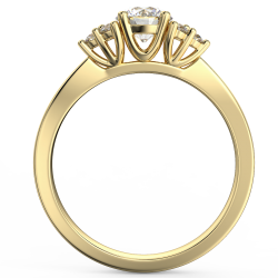 Pierścionek zaręczynowy Królowej Anny z żółtego złota z diamentami o masie 0,62 ct - widok z boku