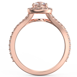 Pierścionek zaręczynowy z różowego złota z diamentami o masie 0,92 ct - widok z boku